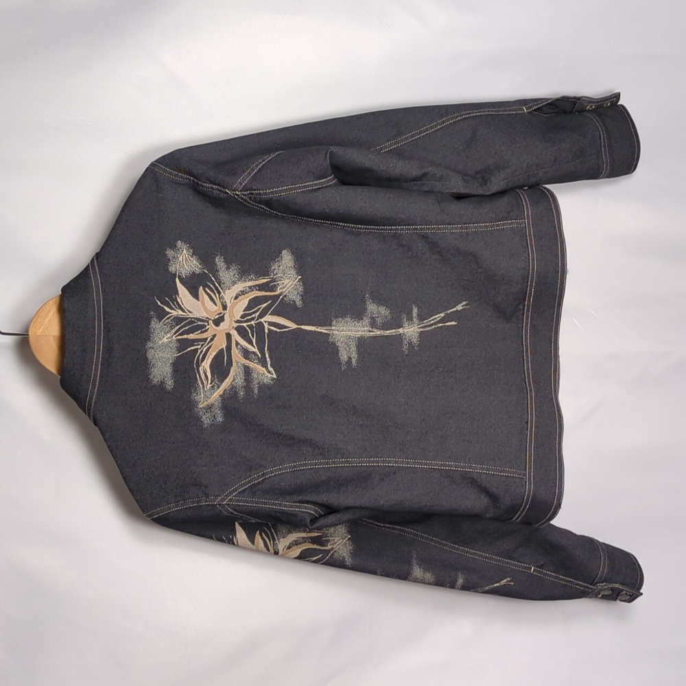 Yukka Clothing Women's Graphic Floral Jacket - Size L (Fits Like A Medium)